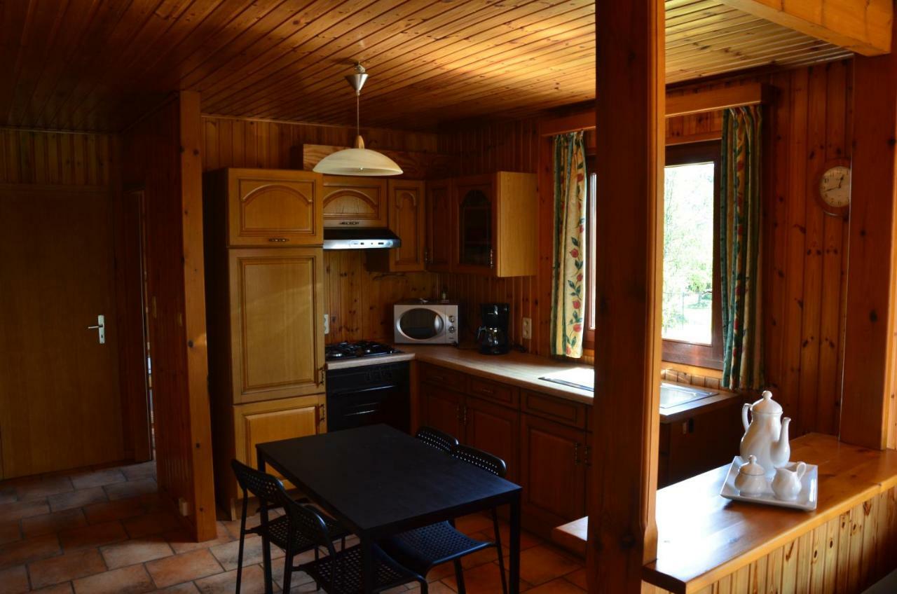Chalet "Le Bucheron" Ла-Рош-ан-Арден Экстерьер фото